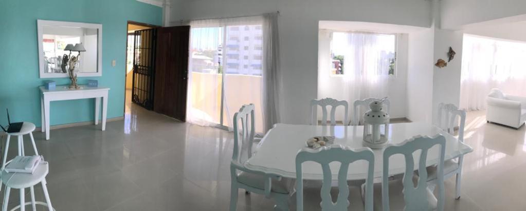 Hostal Bella Epoca ซานโตโดมิงโก ภายนอก รูปภาพ