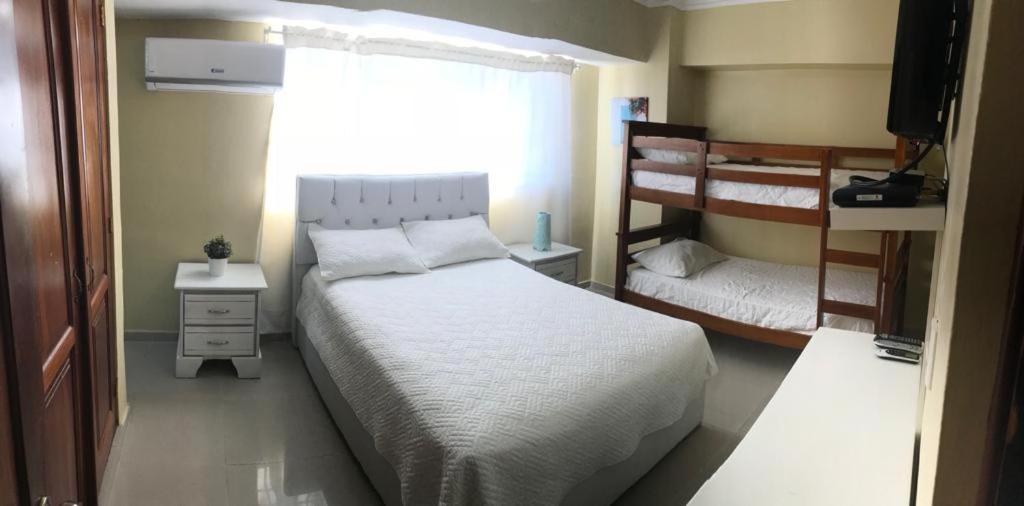 Hostal Bella Epoca ซานโตโดมิงโก ภายนอก รูปภาพ
