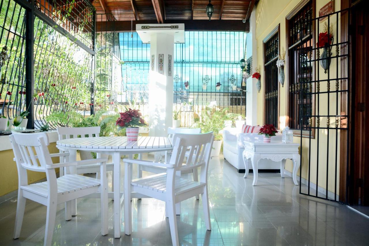 Hostal Bella Epoca ซานโตโดมิงโก ภายนอก รูปภาพ