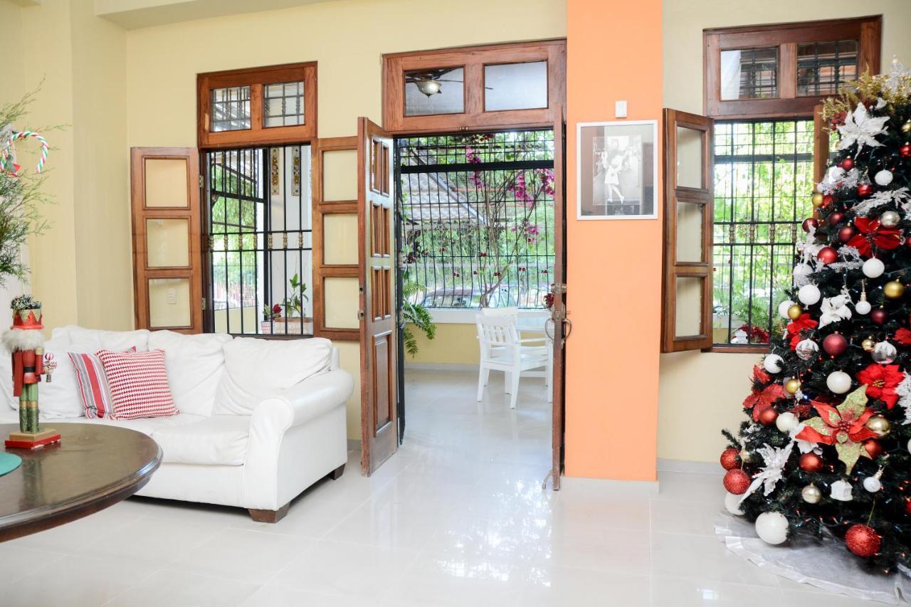 Hostal Bella Epoca ซานโตโดมิงโก ภายนอก รูปภาพ